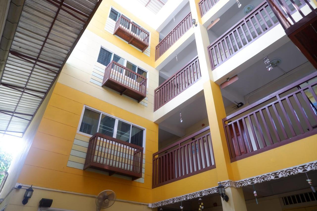 Samsen Sam Place Bangkok Eksteriør bilde