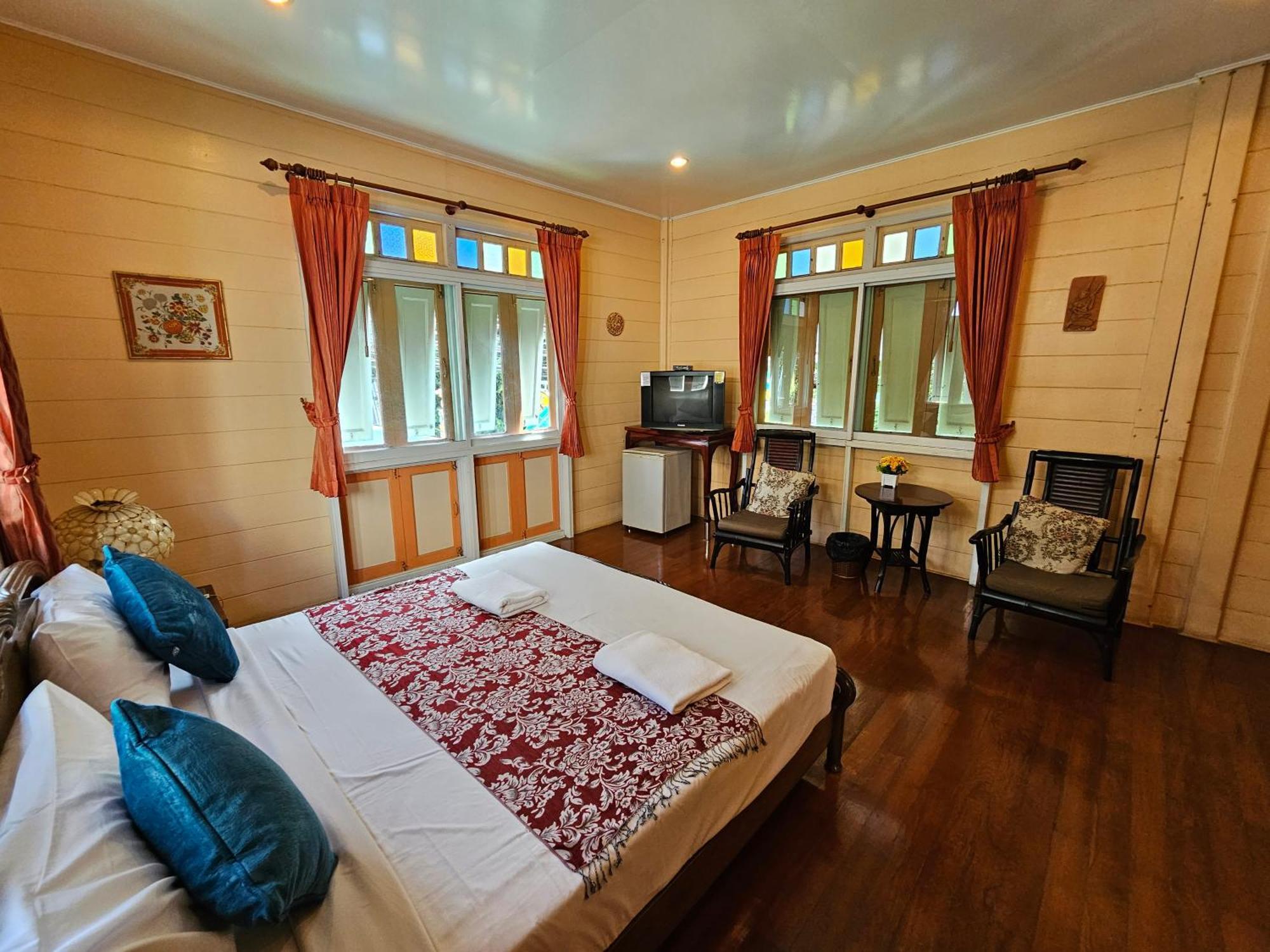 Samsen Sam Place Bangkok Eksteriør bilde
