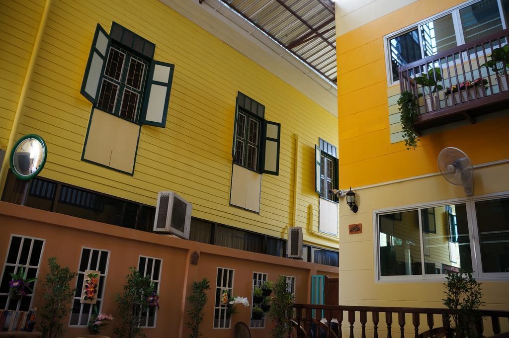 Samsen Sam Place Bangkok Eksteriør bilde