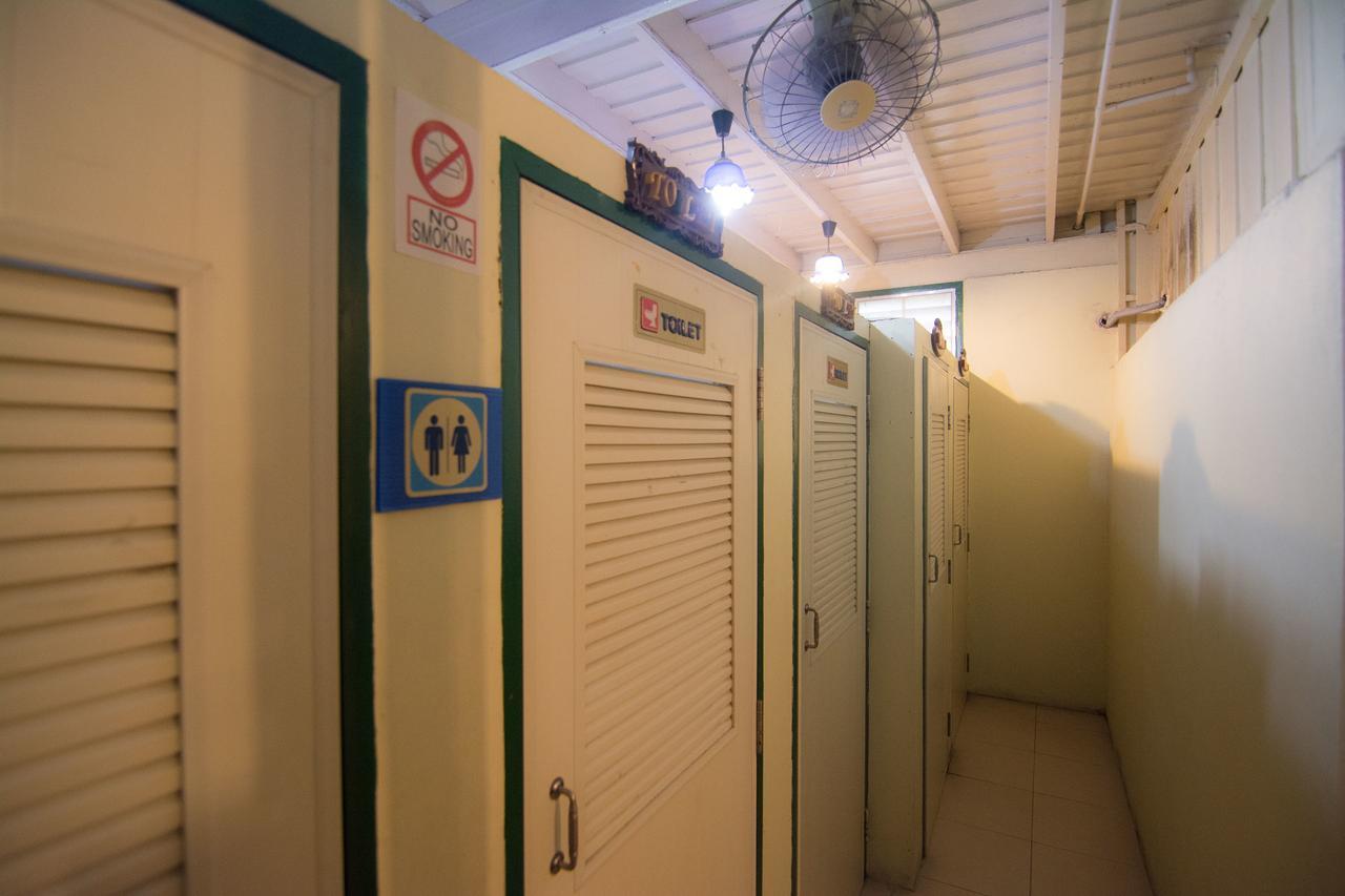 Samsen Sam Place Bangkok Eksteriør bilde