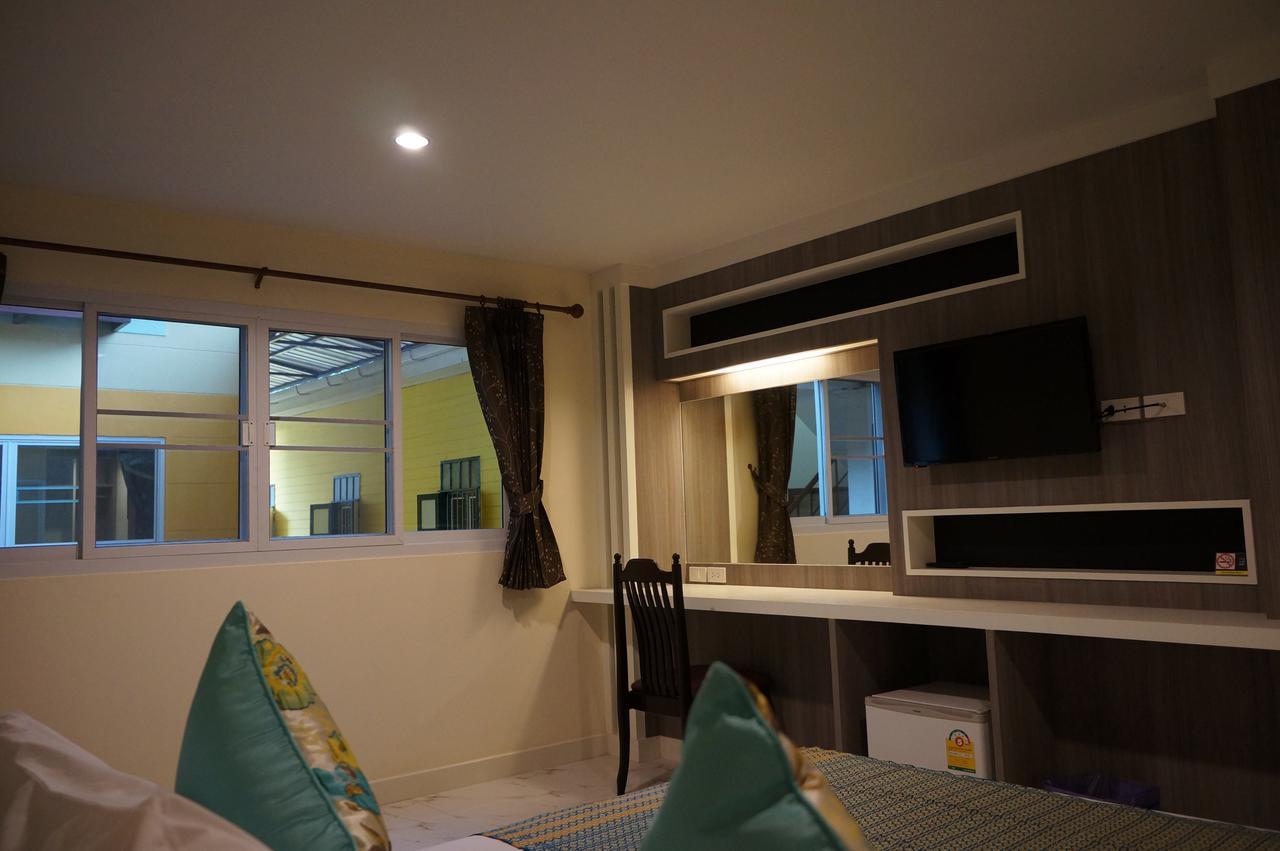 Samsen Sam Place Bangkok Eksteriør bilde