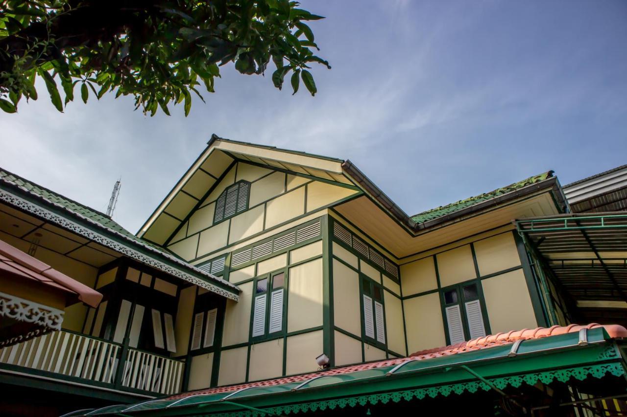Samsen Sam Place Bangkok Eksteriør bilde